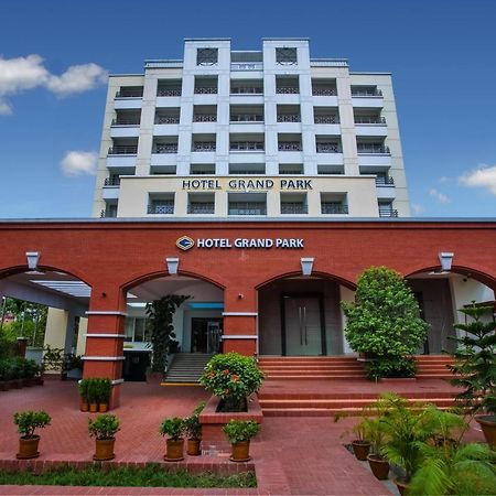 Hotel Grand Park Barishal Exteriér fotografie