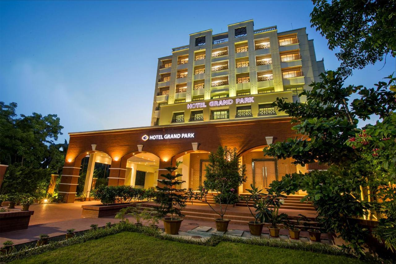 Hotel Grand Park Barishal Exteriér fotografie